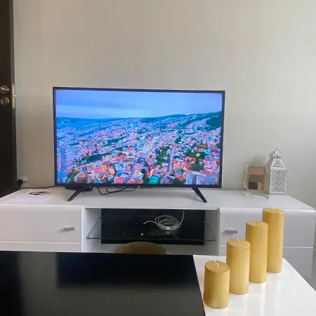 Brand New And Modern Directly Next To The Metro Station דירה